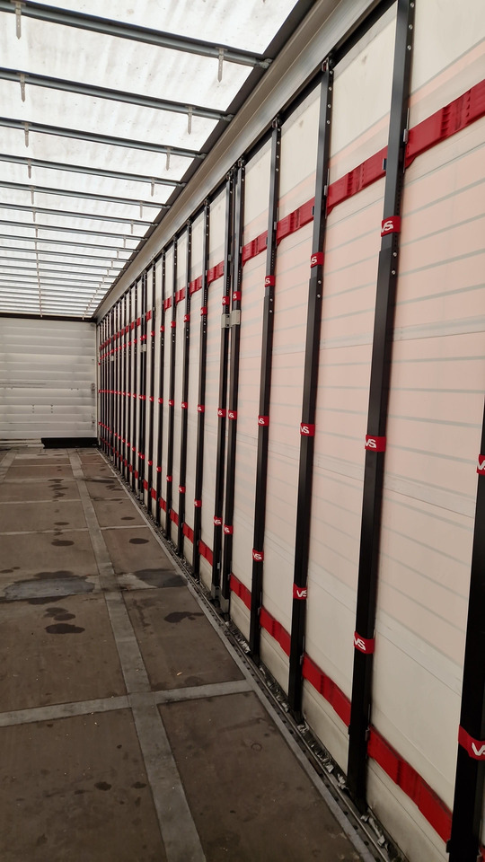 KOTSCHENREUTHER SPM218 MEGA SHUTTLE 15,6m LIKE NEW 6 PIECES - نصف مقطورة ستارة: صورة 5 KOTSCHENREUTHER SPM218 MEGA SHUTTLE 15,6m LIKE NEW 6 PIECES - نصف مقطورة ستارة: صورة 5