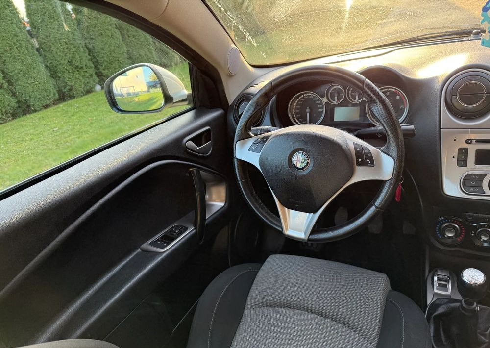 سيارة Alfa Romeo Mito: صورة 11 سيارة Alfa Romeo Mito: صورة 11