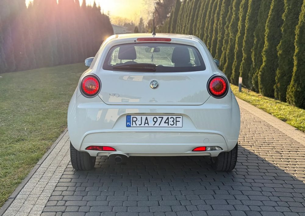 سيارة Alfa Romeo Mito: صورة 6 سيارة Alfa Romeo Mito: صورة 6