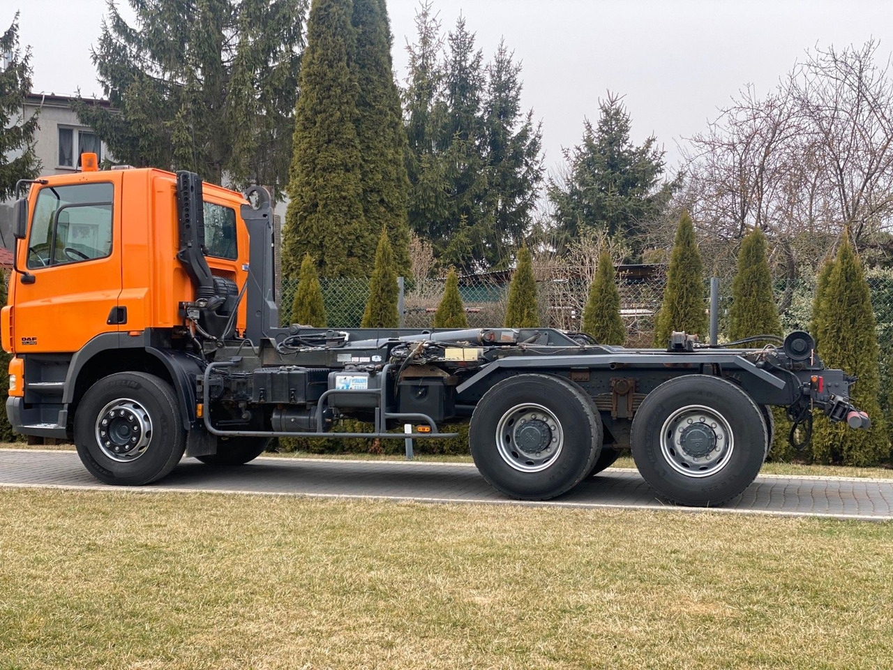 DAF CF 85.340 6X4 MANUAL GEARBOX - شاحنة ذات خطاف: صورة 5 DAF CF 85.340 6X4 MANUAL GEARBOX - شاحنة ذات خطاف: صورة 5