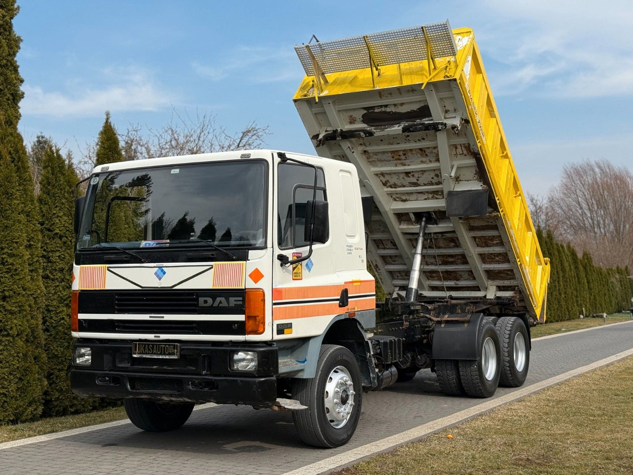 DAF CF 85 400 6x4 KIPPER - شاحنة قلاب: صورة 1 DAF CF 85 400 6x4 KIPPER - شاحنة قلاب: صورة 1
