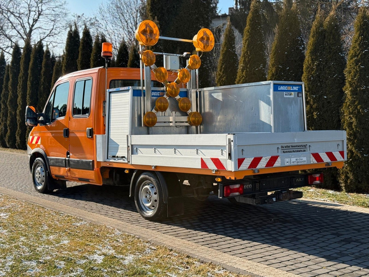 Iveco DAILY 35S13 DOUBLE CABIN - شاحنة مفتوحة: صورة 5 Iveco DAILY 35S13 DOUBLE CABIN - شاحنة مفتوحة: صورة 5