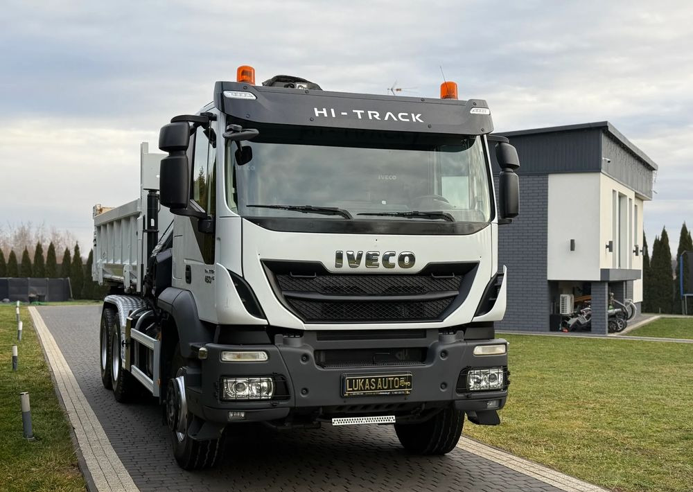 Iveco TRAKKER 450 6X4 PODWÓJNA HYDRO-BURTA HIAB 104 - شاحنة قلاب: صورة 2 Iveco TRAKKER 450 6X4 PODWÓJNA HYDRO-BURTA HIAB 104 - شاحنة قلاب: صورة 2
