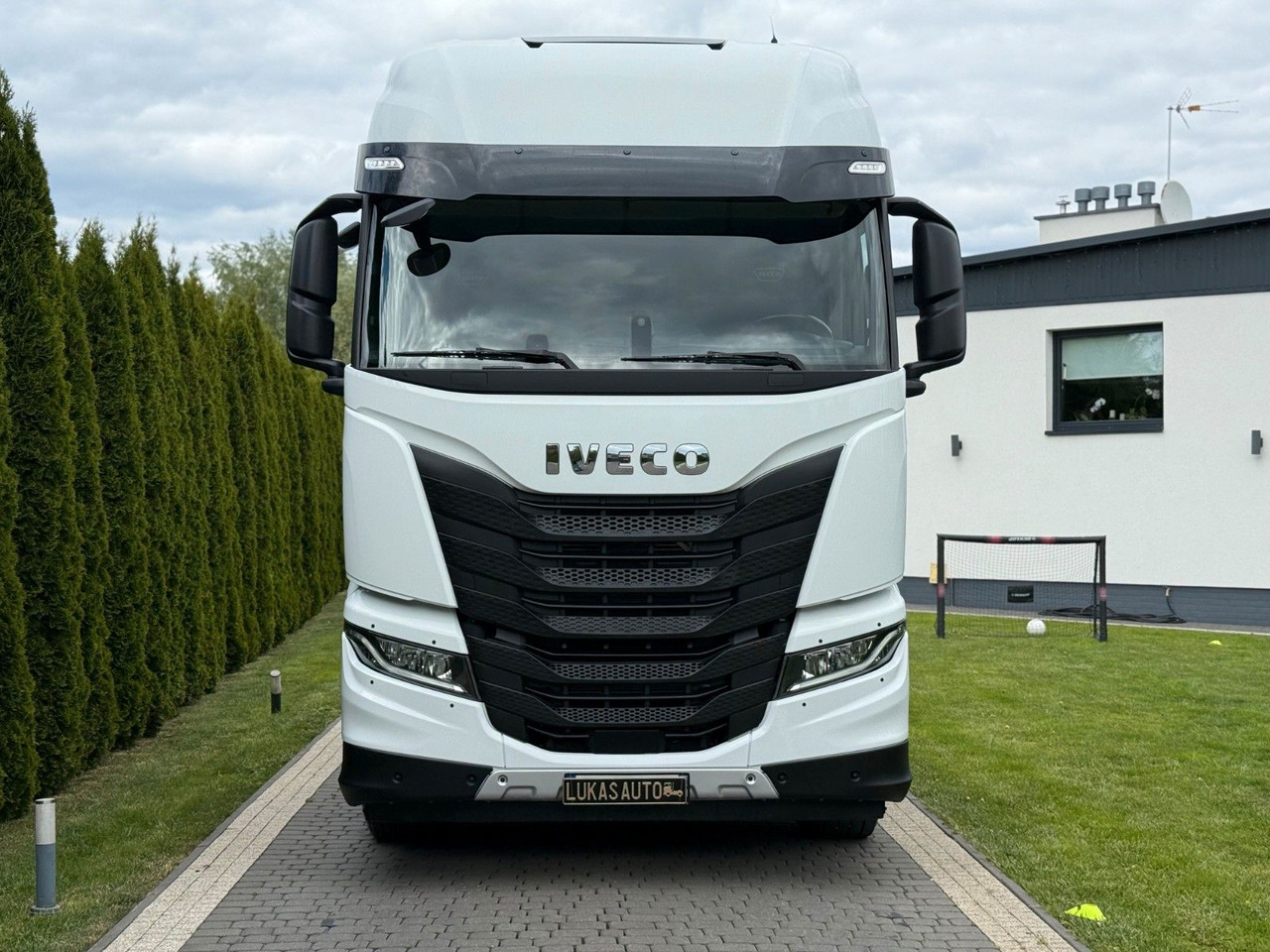 Iveco X-WAY 510 RETARDER HYDRAULIC - وحدة جر: صورة 2 Iveco X-WAY 510 RETARDER HYDRAULIC - وحدة جر: صورة 2
