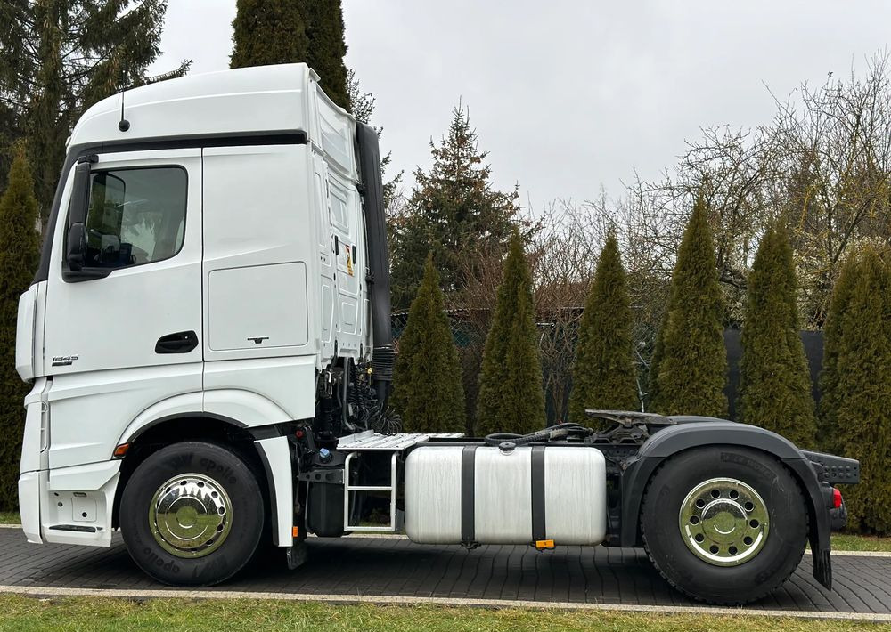 Mercedes-Benz ACTROS 1845 EURO 5 HYDRAILIKA - وحدة جر: صورة 4 Mercedes-Benz ACTROS 1845 EURO 5 HYDRAILIKA - وحدة جر: صورة 4