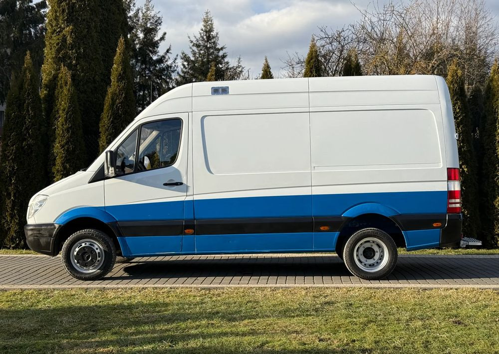 Mercedes-Benz SPRINTER 516 3,5 T MANUAL - فان: صورة 5 Mercedes-Benz SPRINTER 516 3,5 T MANUAL - فان: صورة 5