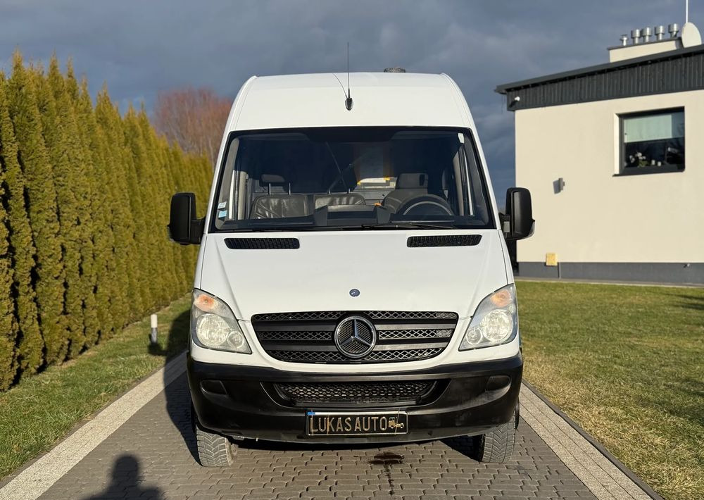 Mercedes-Benz SPRINTER 516 3,5 T MANUAL - فان: صورة 2 Mercedes-Benz SPRINTER 516 3,5 T MANUAL - فان: صورة 2