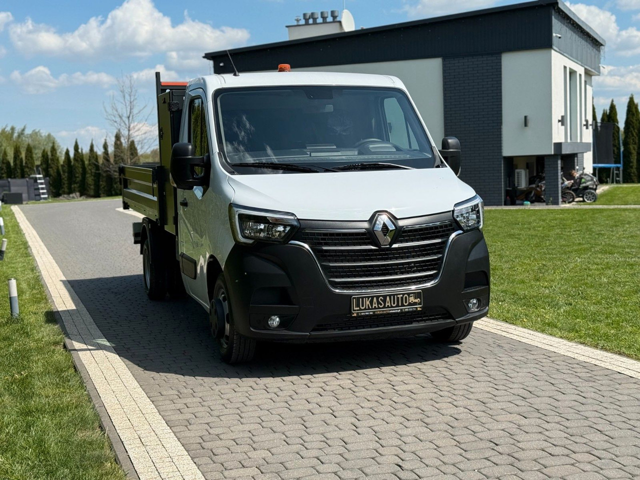 Renault MASTER TIPPER 3 SEATS LOW KMS - قلاب صغير: صورة 3 Renault MASTER TIPPER 3 SEATS LOW KMS - قلاب صغير: صورة 3