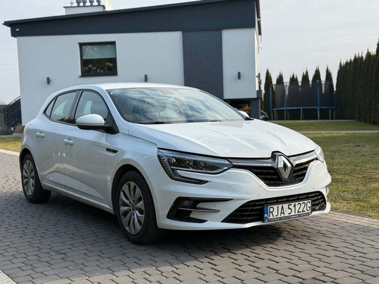 Renault Megane IN GWARANTY - سيارة: صورة 3 Renault Megane IN GWARANTY - سيارة: صورة 3