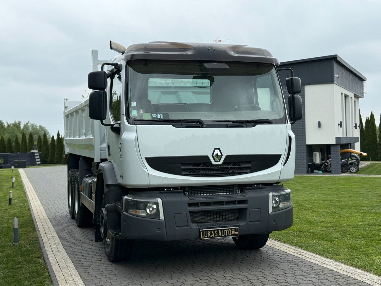 Renault PREMIUM 410 DXI 6X4 TIPPER - شاحنة قلاب: صورة 4 Renault PREMIUM 410 DXI 6X4 TIPPER - شاحنة قلاب: صورة 4