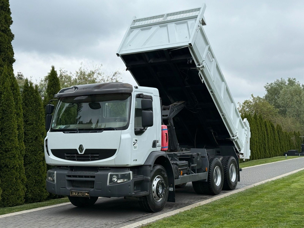 Renault PREMIUM 410 DXI 6X4 TIPPER - شاحنة قلاب: صورة 1 Renault PREMIUM 410 DXI 6X4 TIPPER - شاحنة قلاب: صورة 1