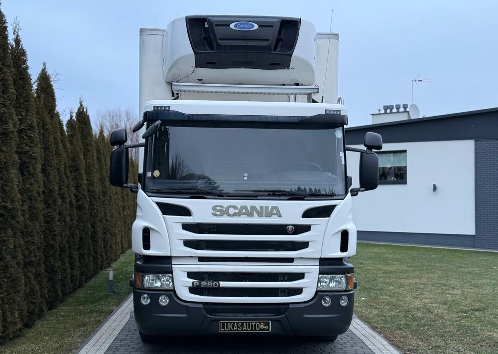 Scania P 280 CHEREAU CARRIER HAKÓWKA - شاحنة الفريزر: صورة 2 Scania P 280 CHEREAU CARRIER HAKÓWKA - شاحنة الفريزر: صورة 2