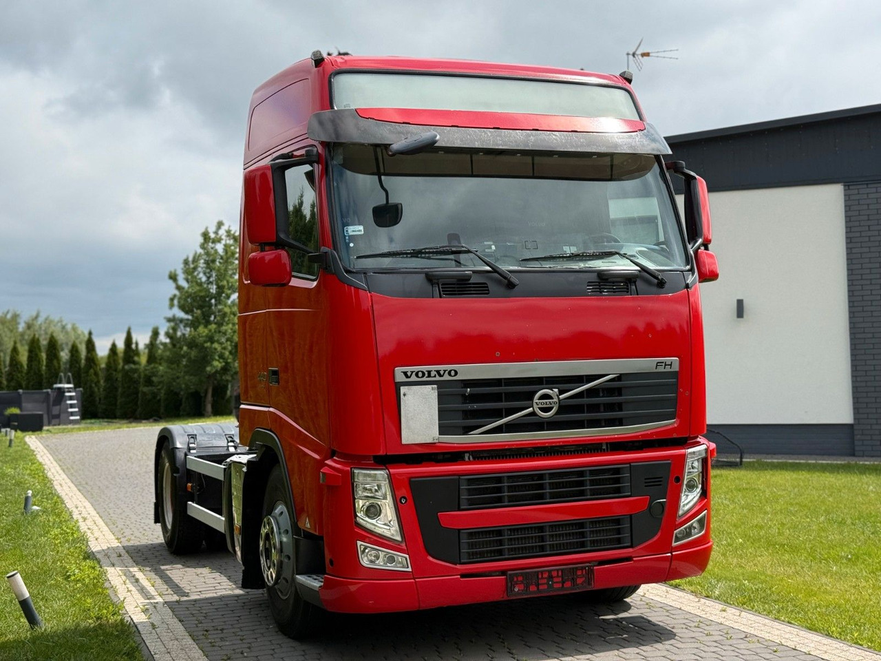 Volvo FH 440 AUTOMATIC EURO 5 FRIGDE - وحدة جر: صورة 4 Volvo FH 440 AUTOMATIC EURO 5 FRIGDE - وحدة جر: صورة 4