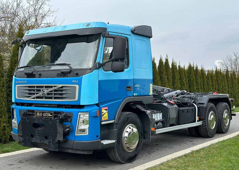 Volvo FM 400 HAKOWIEC 6X4 - شاحنة ذات خطاف: صورة 1 Volvo FM 400 HAKOWIEC 6X4 - شاحنة ذات خطاف: صورة 1