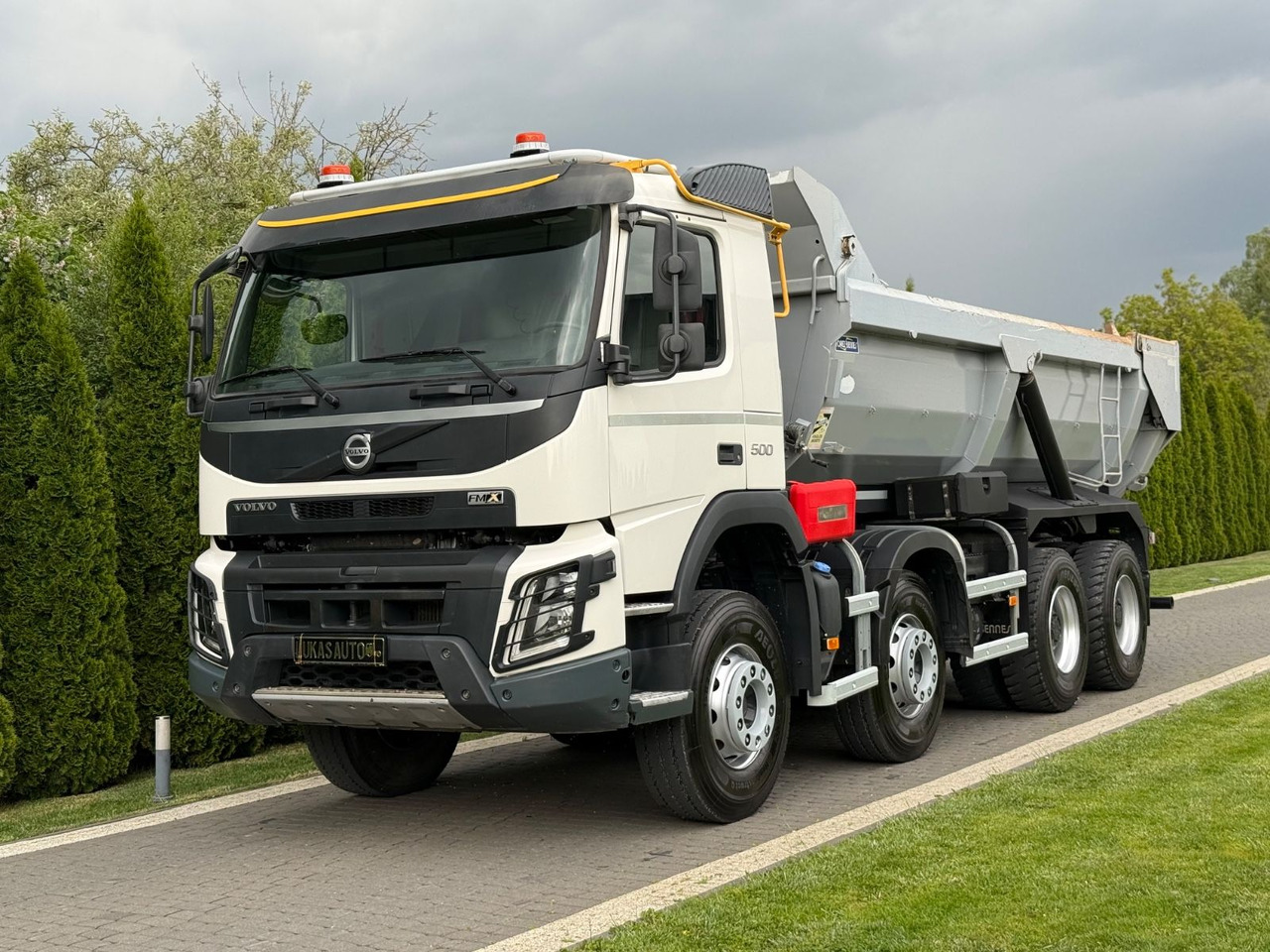 Volvo FMX 500 8X4 RETARDER - شاحنة قلاب: صورة 4 Volvo FMX 500 8X4 RETARDER - شاحنة قلاب: صورة 4