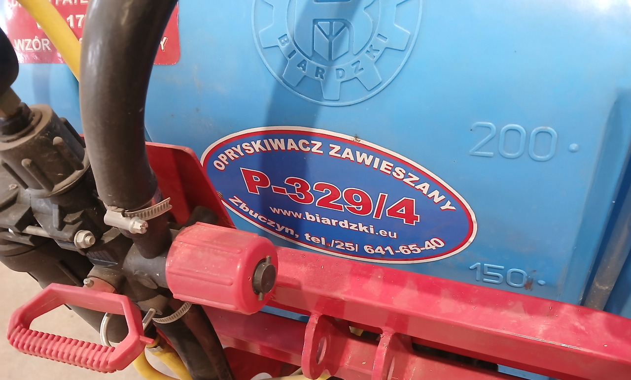 P329/2 - بخاخ مركب على الجرار: صورة 4 P329/2 - بخاخ مركب على الجرار: صورة 4