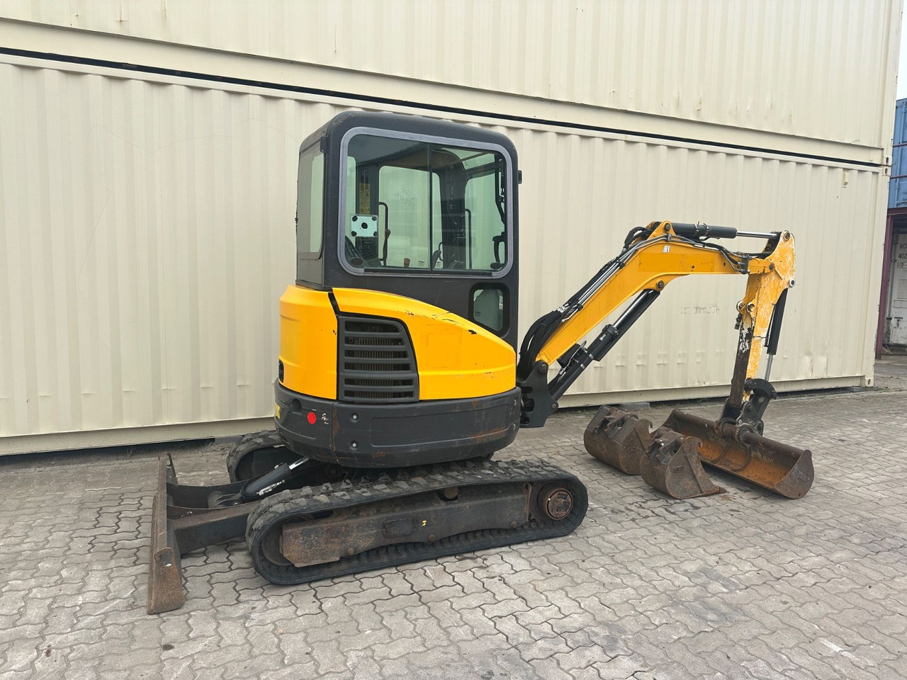 Bobcat E26 / 2015 BJ / 3 x Löffel / 3.441 H - حفارة مُصَّغرة: صورة 4 Bobcat E26 / 2015 BJ / 3 x Löffel / 3.441 H - حفارة مُصَّغرة: صورة 4