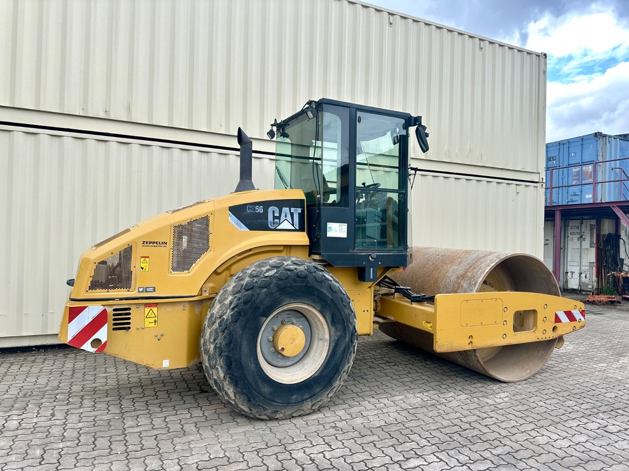CAT CS56 / 3.782 H / Deutsche Maschine - مدحلة ضاغطة: صورة 5 CAT CS56 / 3.782 H / Deutsche Maschine - مدحلة ضاغطة: صورة 5