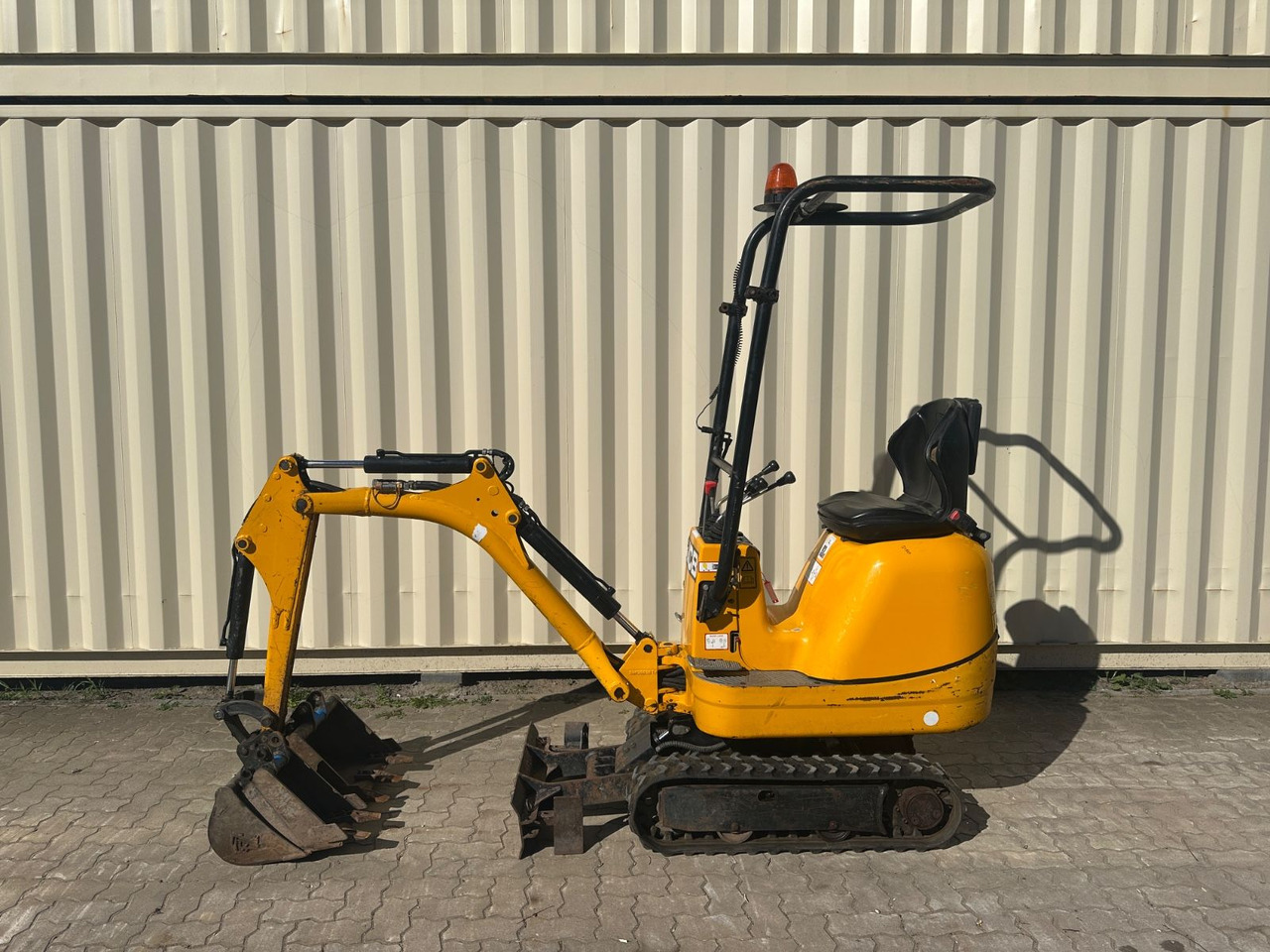 JCB 8008 CTS, 2021 BJ, 972 BH, 3 x Löffel - حفارة مُصَّغرة: صورة 2 JCB 8008 CTS, 2021 BJ, 972 BH, 3 x Löffel - حفارة مُصَّغرة: صورة 2