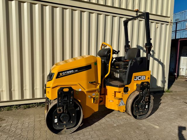 JCB CT260-120 / 2019 BJ / 751 H / 2.560 KG - مدحلة اسفلت: صورة 1 JCB CT260-120 / 2019 BJ / 751 H / 2.560 KG - مدحلة اسفلت: صورة 1