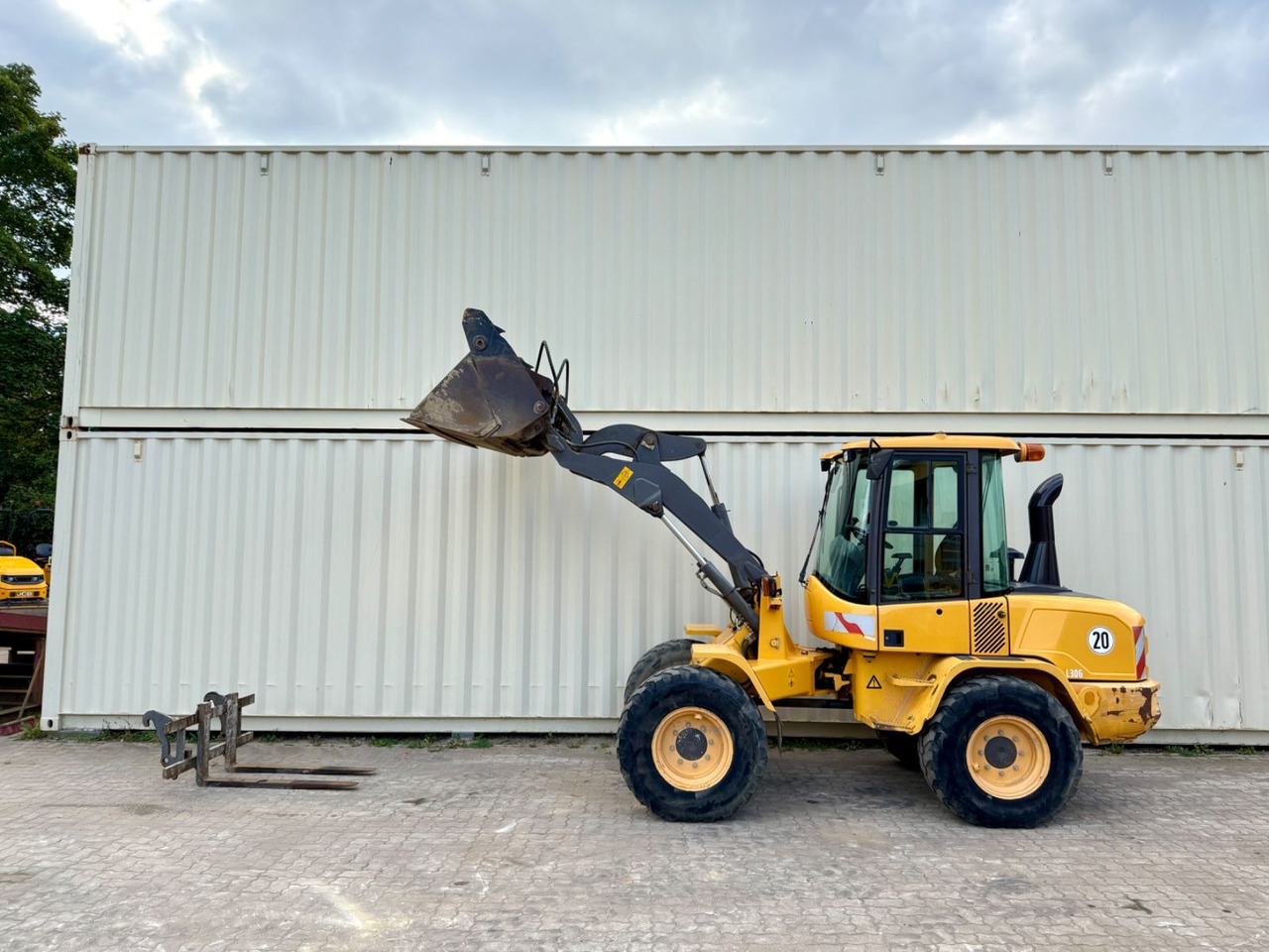 Volvo L30G / 2014 BJ / Klappschaufel + Gabel - اللودر بعجل: صورة 3 Volvo L30G / 2014 BJ / Klappschaufel + Gabel - اللودر بعجل: صورة 3