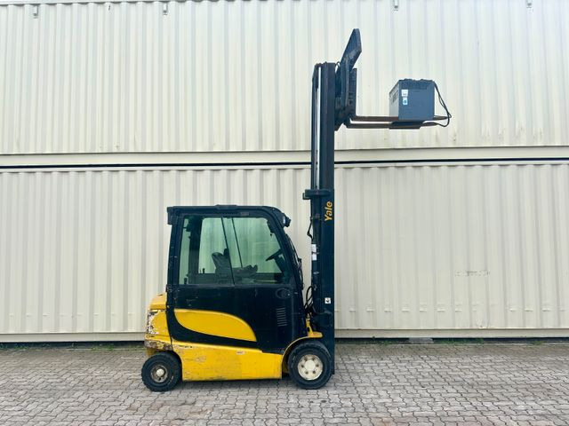 رافعة شوكية كهربائية Yale ERP30VL / Seitenschieber + Zinkenverstellung: صورة 6 رافعة شوكية كهربائية Yale ERP30VL / Seitenschieber + Zinkenverstellung: صورة 6