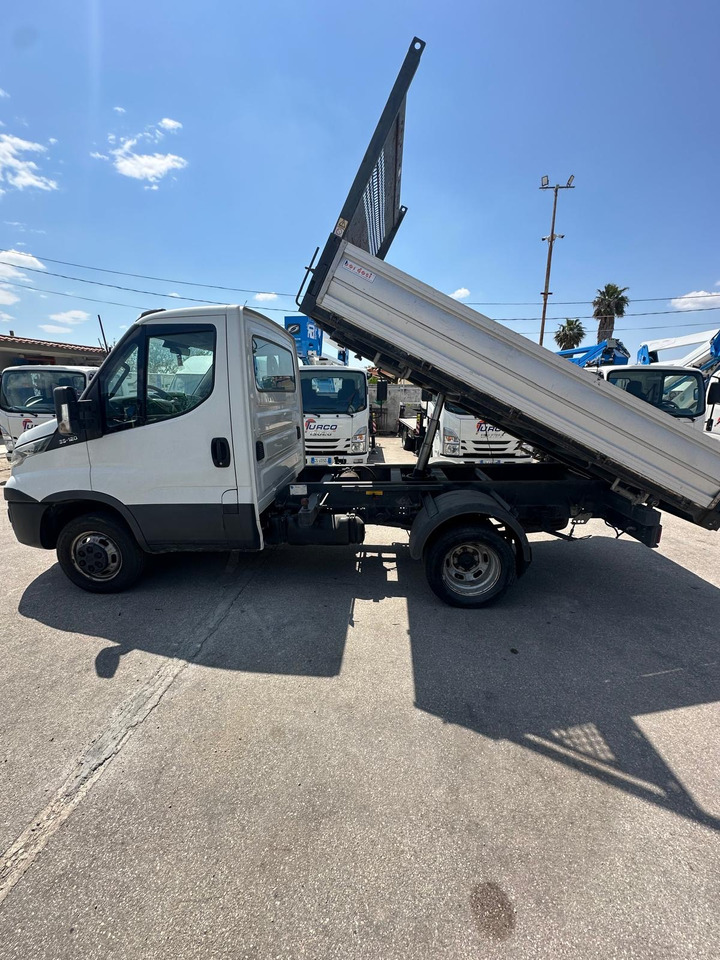 IVECO DAILY 35C12 - شاحنة قلاب: صورة 3 IVECO DAILY 35C12 - شاحنة قلاب: صورة 3