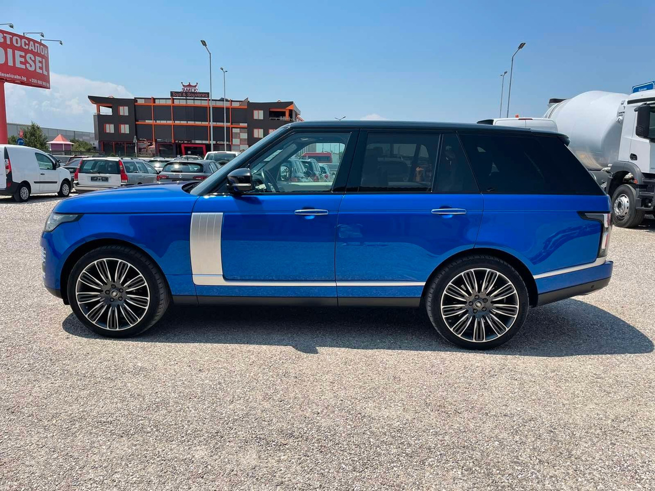 Land Rover Range Rover Autobiography P525 5.0 V8 - سيارة دفع رباعي: صورة 4 Land Rover Range Rover Autobiography P525 5.0 V8 - سيارة دفع رباعي: صورة 4