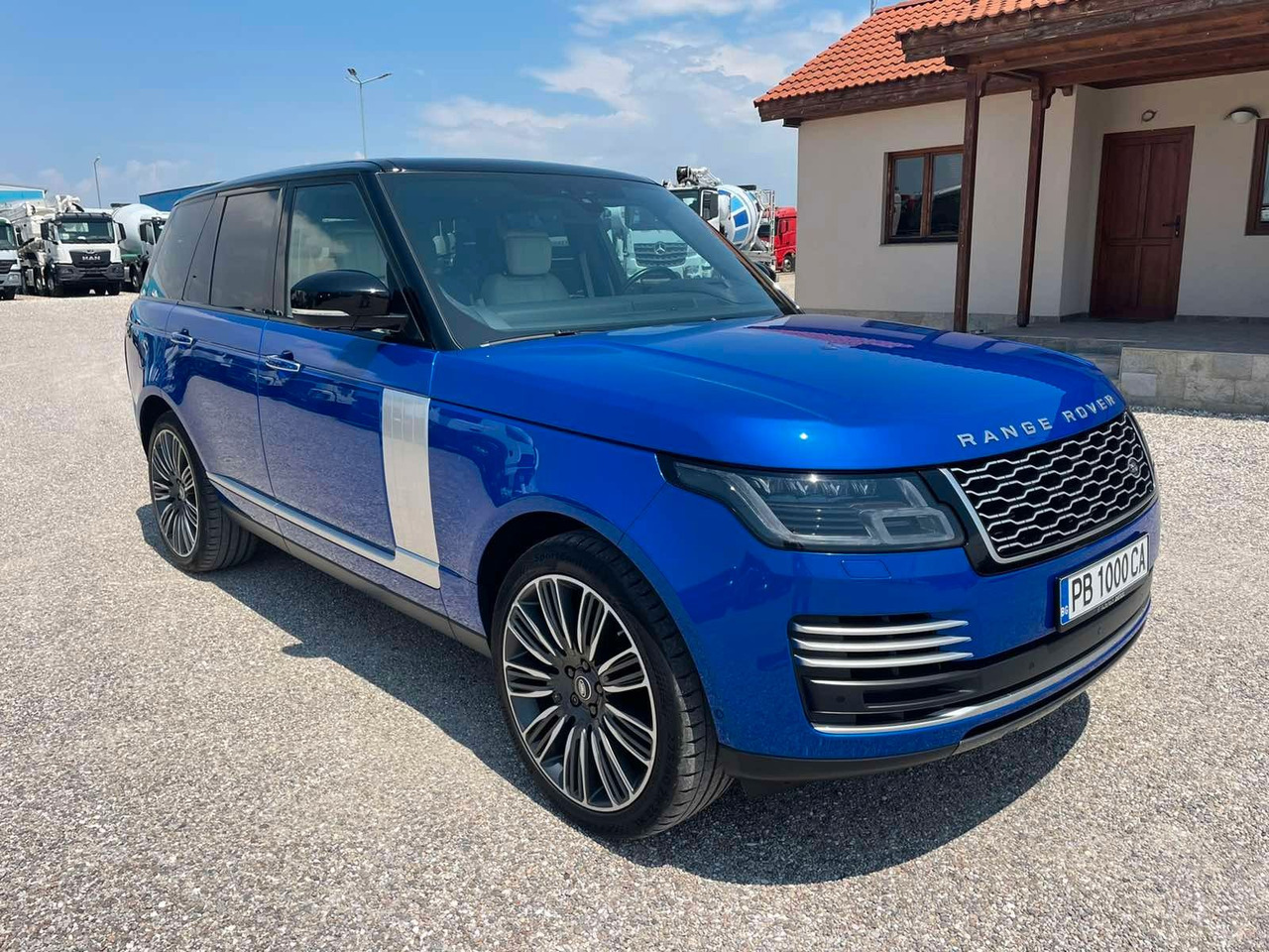 Land Rover Range Rover Autobiography P525 5.0 V8 - سيارة دفع رباعي: صورة 1 Land Rover Range Rover Autobiography P525 5.0 V8 - سيارة دفع رباعي: صورة 1