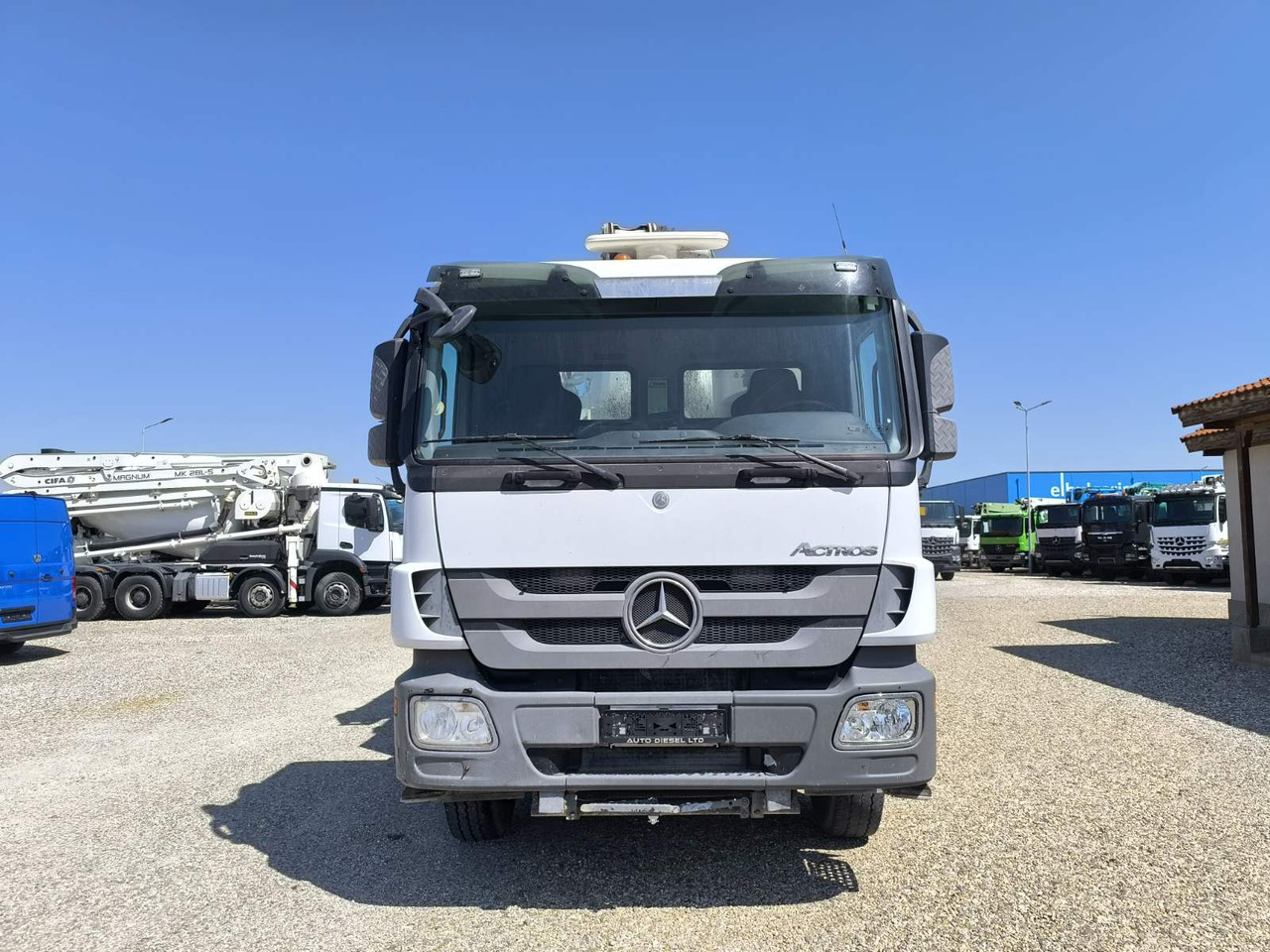 MERCEDES-BENZ ACTROS 3241 SCHWING FBP24 - مضخة خرسانة: صورة 2 MERCEDES-BENZ ACTROS 3241 SCHWING FBP24 - مضخة خرسانة: صورة 2