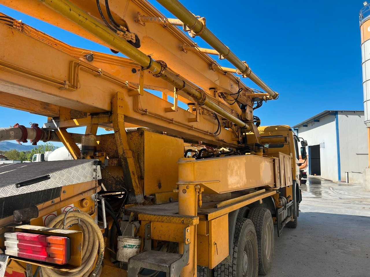 Mercedes-Benz ACTROS 3332 ELBA SCHWING 36M - مضخة خرسانة: صورة 2 Mercedes-Benz ACTROS 3332 ELBA SCHWING 36M - مضخة خرسانة: صورة 2