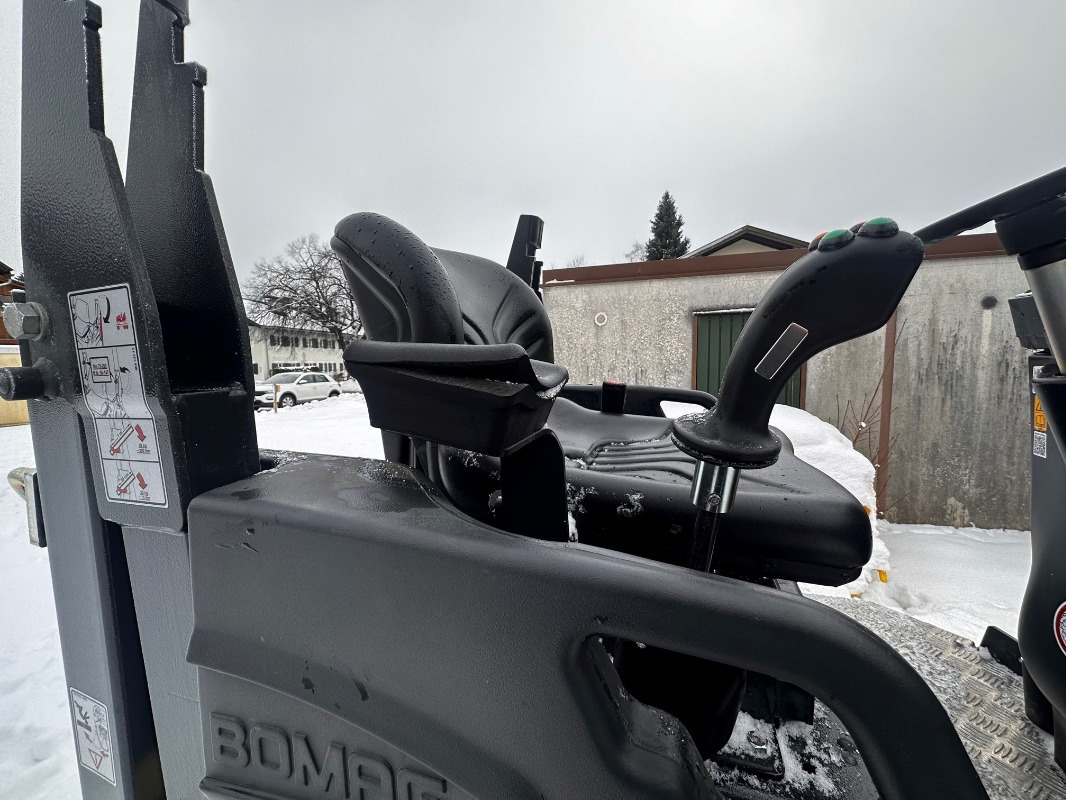BOMAG DE BW 100 AD-5 Stage V/Tier 4f - مدحلة: صورة 4 BOMAG DE BW 100 AD-5 Stage V/Tier 4f - مدحلة: صورة 4
