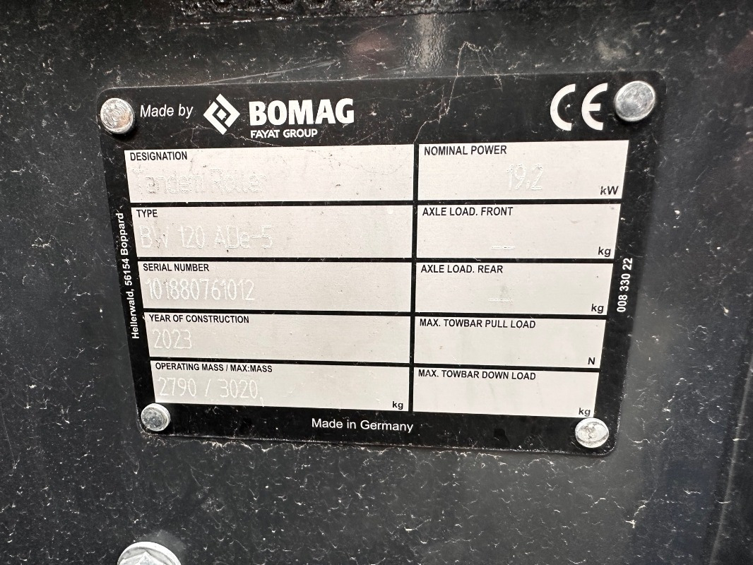 BOMAG DE BW 120 ADe-5 - مدحلة: صورة 2 BOMAG DE BW 120 ADe-5 - مدحلة: صورة 2