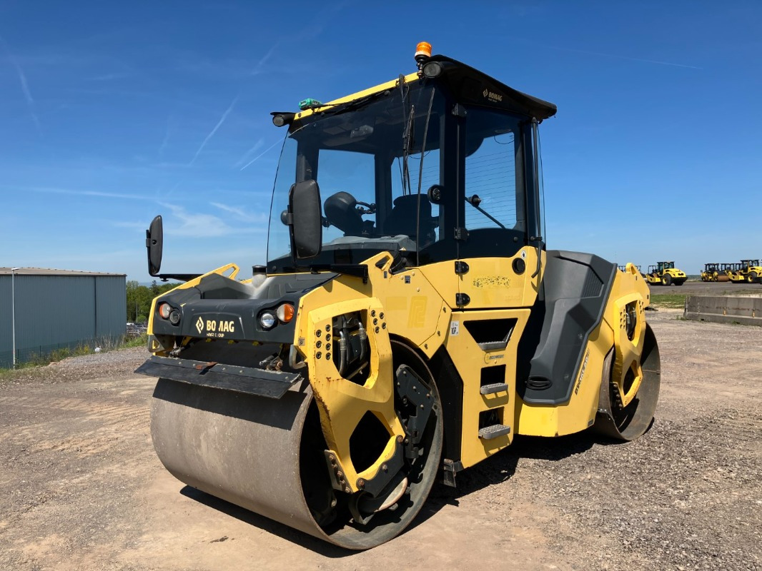 BOMAG DE BW 161 AD-5 Stage IIIb/Tier 4i - مدحلة اسفلت: صورة 1 BOMAG DE BW 161 AD-5 Stage IIIb/Tier 4i - مدحلة اسفلت: صورة 1