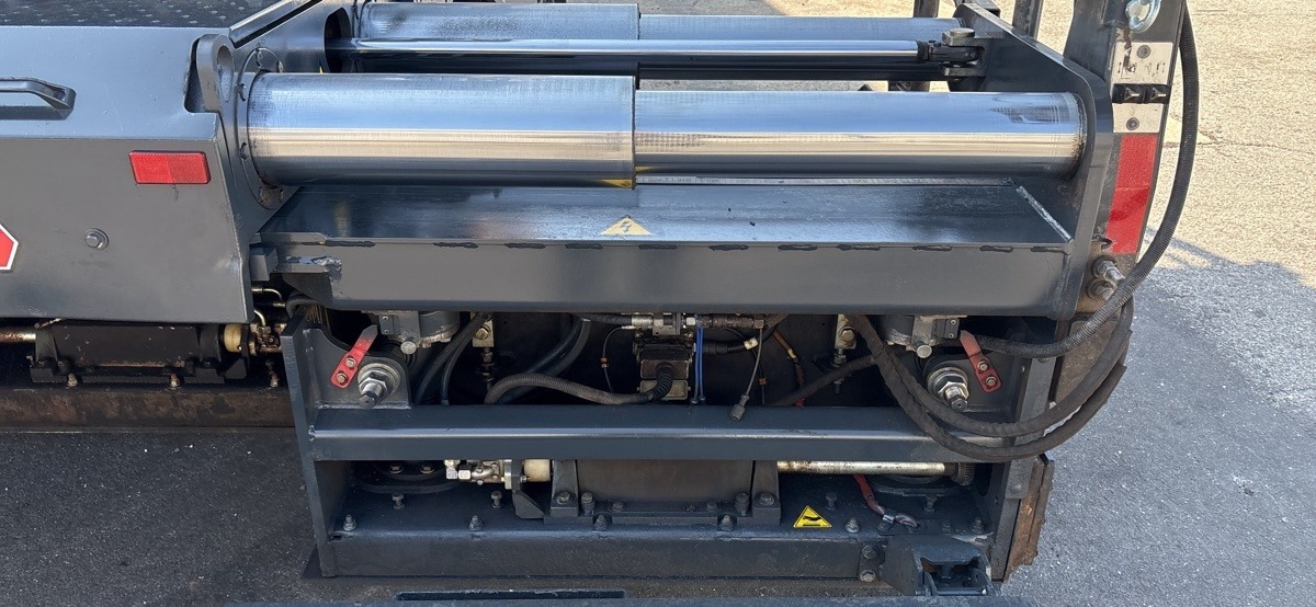 مدادة الأسفلت BOMAG IT BF 600 P-2 S500 Stage IV/Tier 4f: صورة 11 مدادة الأسفلت BOMAG IT BF 600 P-2 S500 Stage IV/Tier 4f: صورة 11