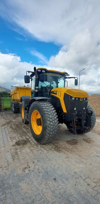 JCB Fastrac 4220 - جرار: صورة 1 JCB Fastrac 4220 - جرار: صورة 1