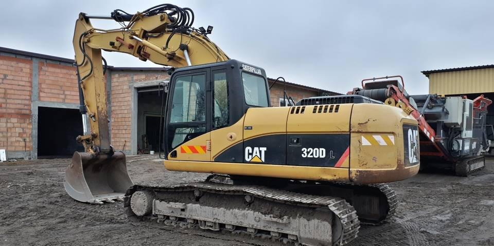 Koparka Caterpillar 320DL + long reach 16,5m - حفار زحاف: صورة 2 Koparka Caterpillar 320DL + long reach 16,5m - حفار زحاف: صورة 2