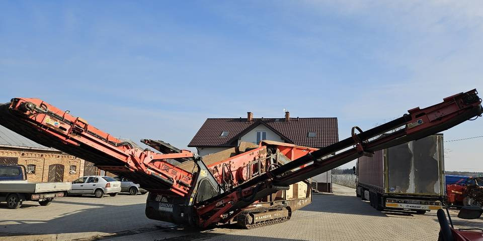 Przesiewacz mobilny Sandvik QE241 tylko 2980 h - فرازة: صورة 3 Przesiewacz mobilny Sandvik QE241 tylko 2980 h - فرازة: صورة 3