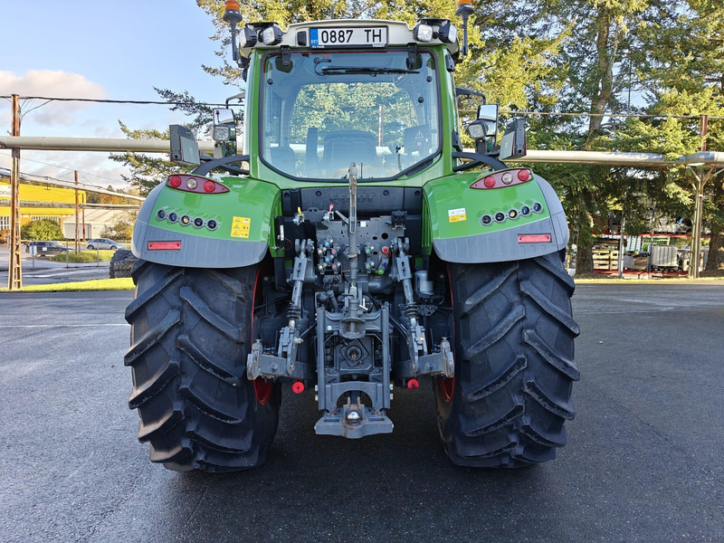 Fendt 724 Vario Profi plus - جرار: صورة 4 Fendt 724 Vario Profi plus - جرار: صورة 4