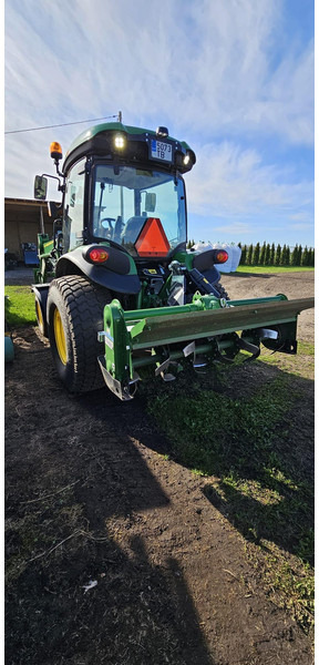 John Deere 4052R - جرار: صورة 3 John Deere 4052R - جرار: صورة 3