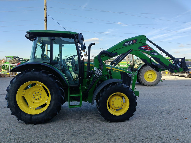 John Deere 5100M - جرار: صورة 2 John Deere 5100M - جرار: صورة 2