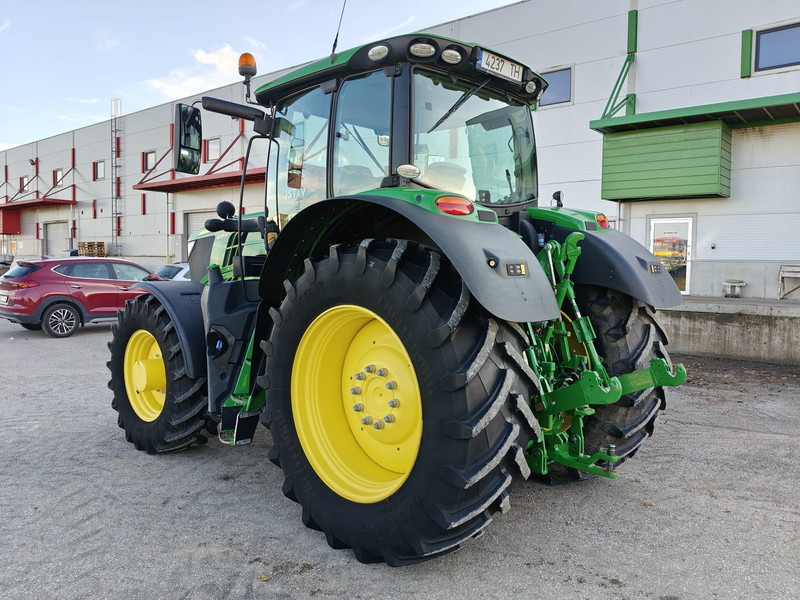 John Deere 6215R Autopowr - جرار: صورة 5 John Deere 6215R Autopowr - جرار: صورة 5