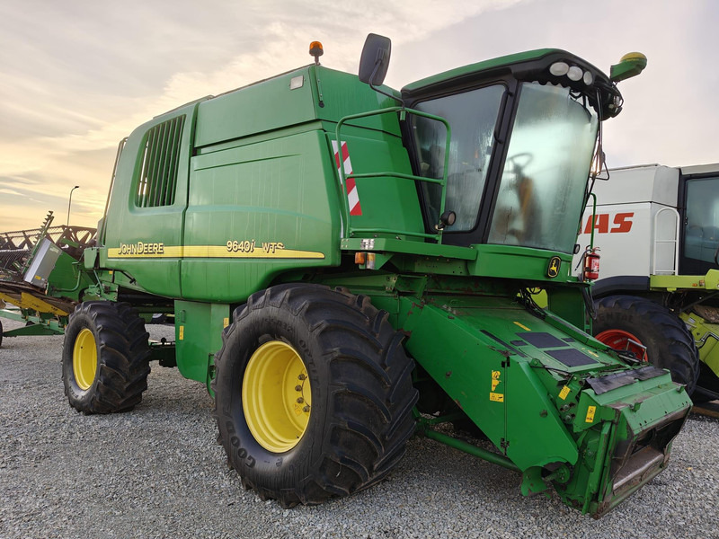 John Deere JOHN DEERE 9640I WTS - حصادة موحَّدة: صورة 1 John Deere JOHN DEERE 9640I WTS - حصادة موحَّدة: صورة 1