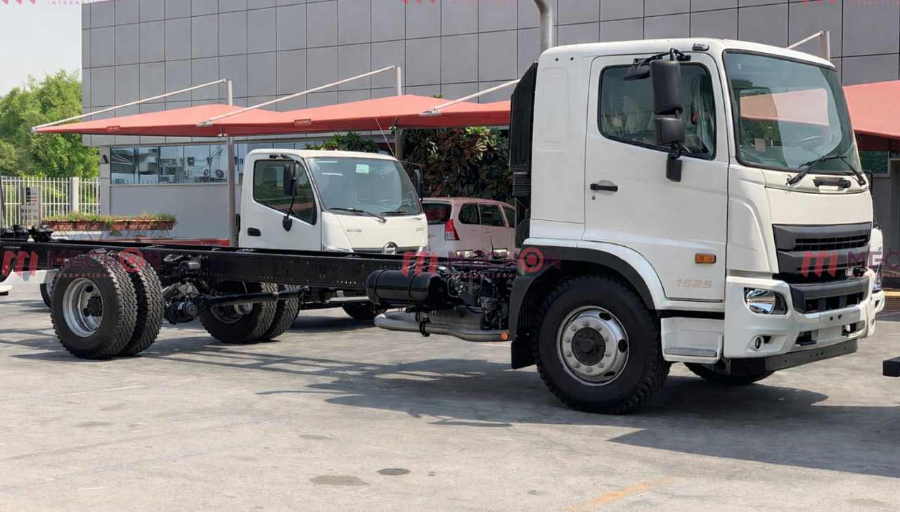 HINO 500 Series FG 1625 (4x2) Euro 4 - شاحنة هيكل كابينة: صورة 1 HINO 500 Series FG 1625 (4x2) Euro 4 - شاحنة هيكل كابينة: صورة 1