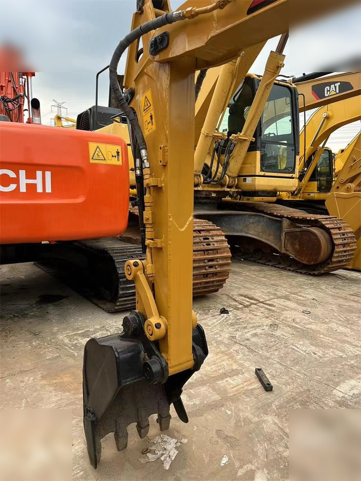 CATERPILLAR 303C CR - حفارة مُصَّغرة: صورة 2 CATERPILLAR 303C CR - حفارة مُصَّغرة: صورة 2