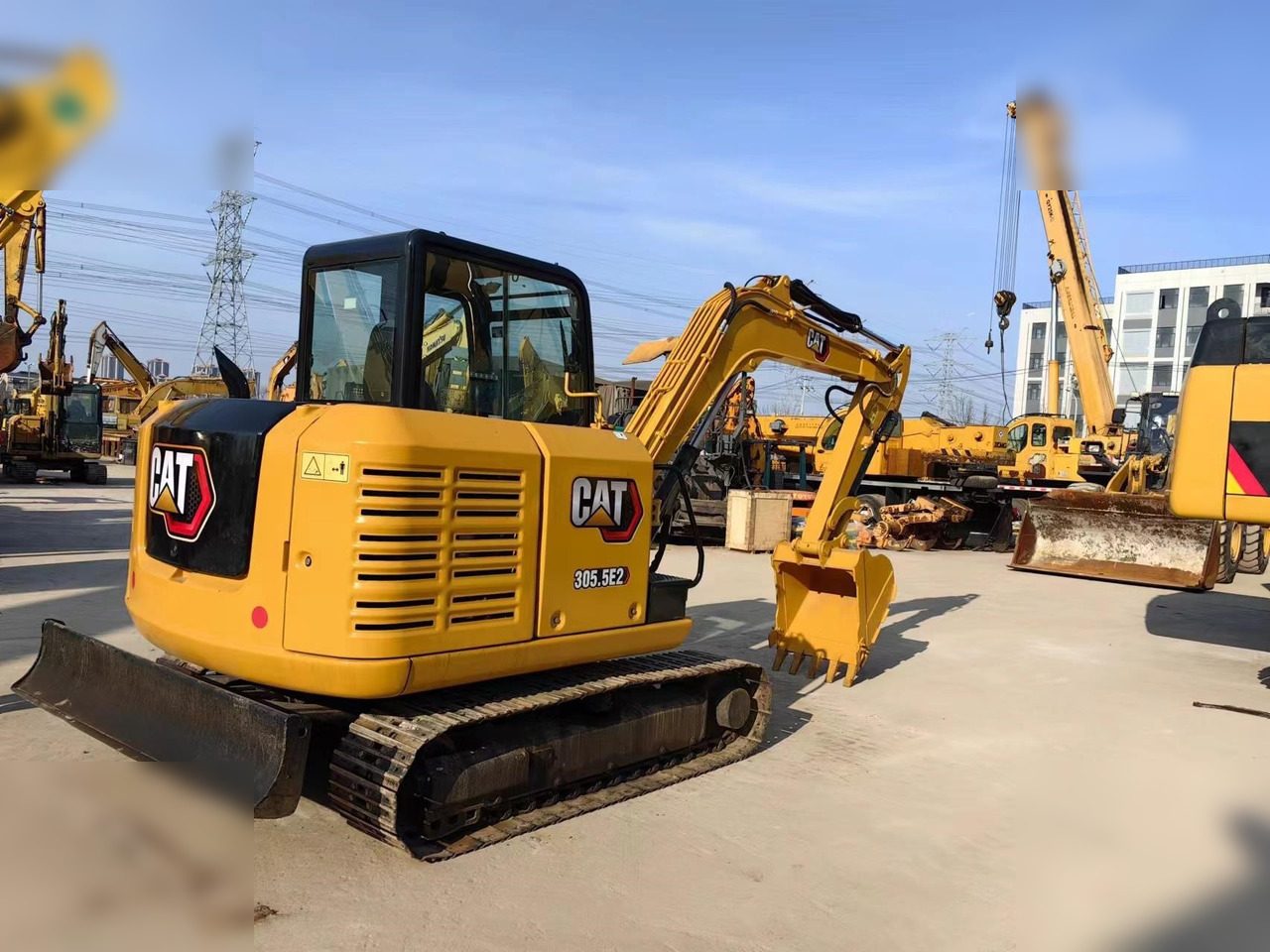 CATERPILLAR 305.5E2 - حفارة مُصَّغرة: صورة 3 CATERPILLAR 305.5E2 - حفارة مُصَّغرة: صورة 3
