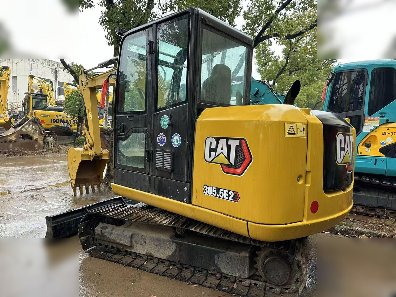 CATERPILLAR 305.5E - حفارة مُصَّغرة: صورة 3 CATERPILLAR 305.5E - حفارة مُصَّغرة: صورة 3