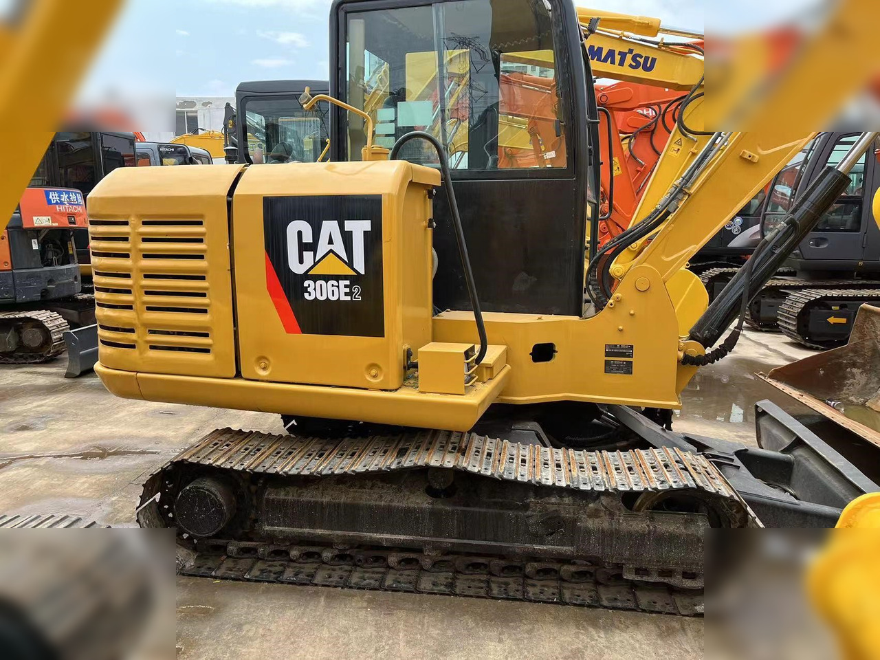 CATERPILLAR 306E2 - حفار زحاف: صورة 1 CATERPILLAR 306E2 - حفار زحاف: صورة 1