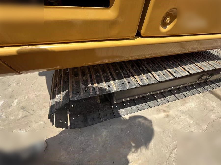 CATERPILLAR 306E - حفار زحاف: صورة 2 CATERPILLAR 306E - حفار زحاف: صورة 2