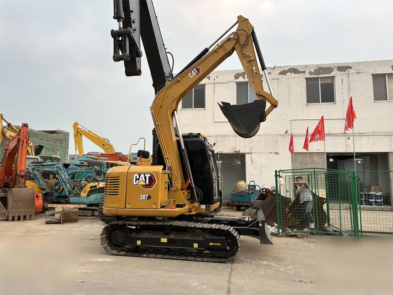 CATERPILLAR 307E2 - حفار زحاف: صورة 1 CATERPILLAR 307E2 - حفار زحاف: صورة 1